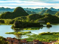 云南文山丘北：仲夏景色美如画
